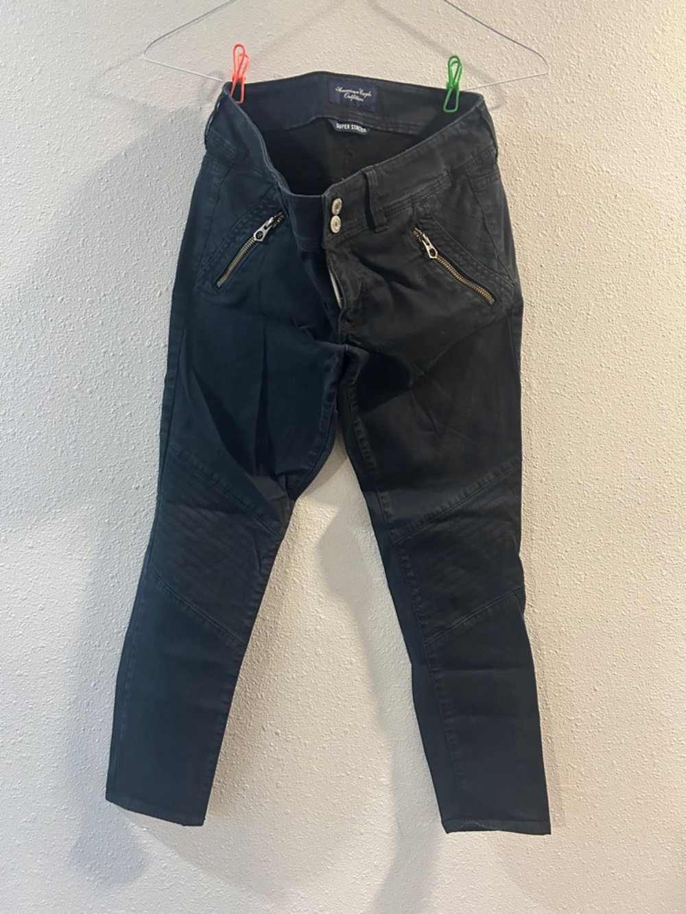 American Eagle Outfitters Women’s Black Moto-Style Zip Pocket Skinny Pants USED